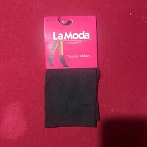Black la moda trousers anklets